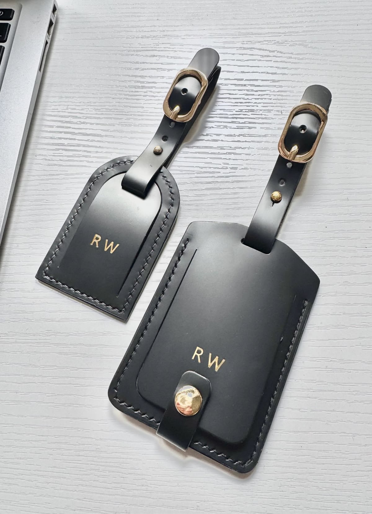 Read more about the article Leather Tags for Premium Branding and Timeless Identity 