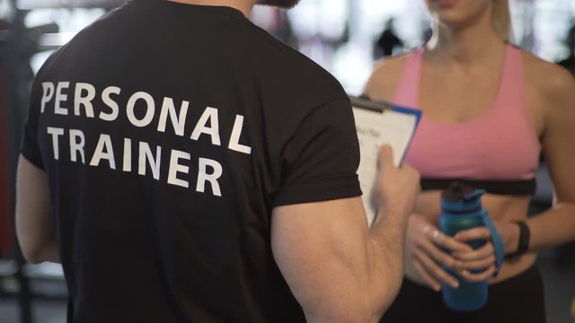 Read more about the article How Personal Trainers Keep You Motivated and Consistent