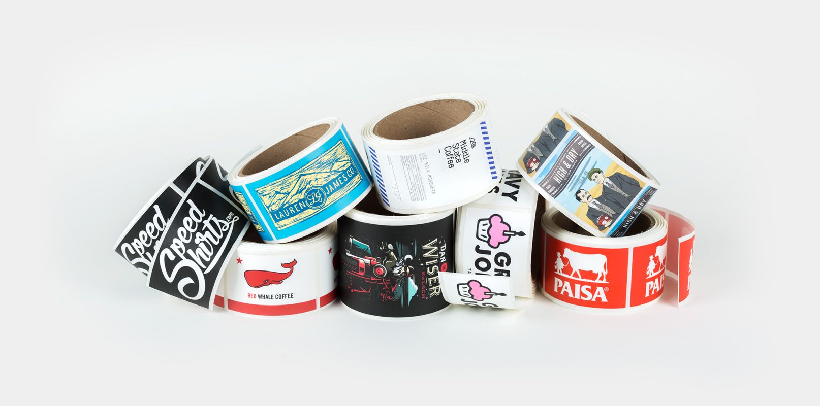 Read more about the article Custom Rectangle Roll Labels for Brand Packaging