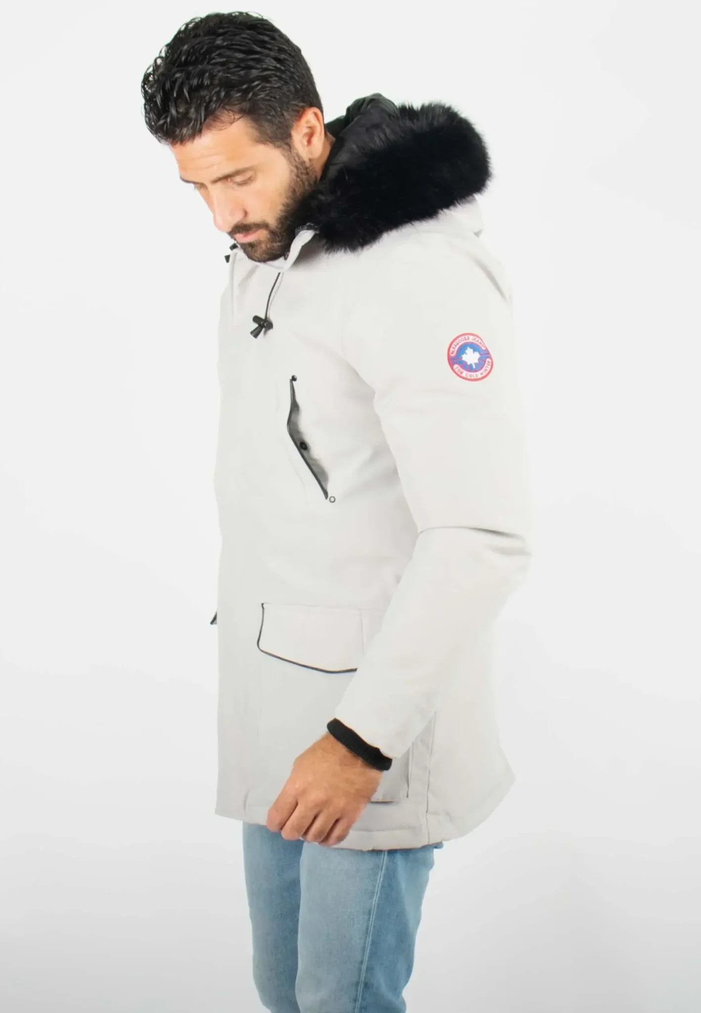 Read more about the article Paragoose et l’esthétique streetwear française moderne