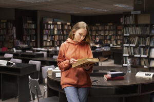 Read more about the article Complete Guide to Book Publishing Services in California for 2026