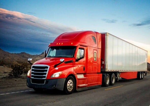 You are currently viewing Understanding the Role of a flatbed load dispatcher in Modern Freight Logistics