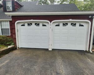 Read more about the article 24/7 Emergency Garage Door Repair in Smithtown – Fast Response