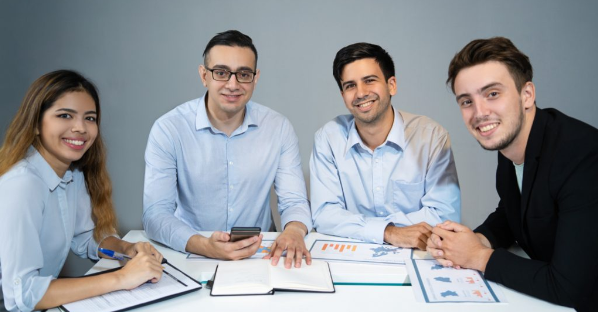 You are currently viewing Fractional CFO vs In-House CFO: Which Is Right?