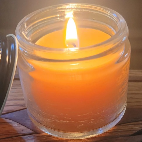 You are currently viewing Handmade Beeswax Candles Canada | 100% Pure & Natural