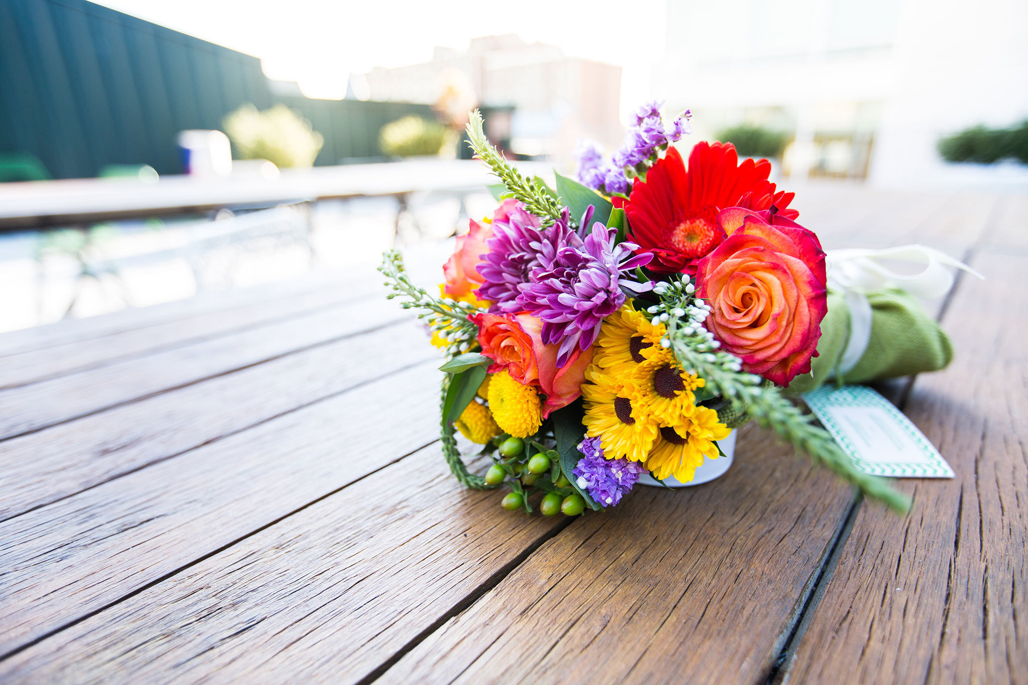 You are currently viewing Same Day Flower Delivery: Fast & Fresh Floral Service by HonoluluFlowerLady