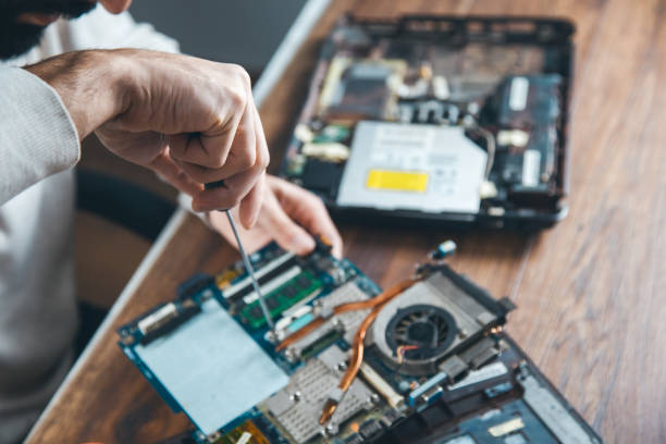 Read more about the article Professional Laptop Repair Home Service That Saves Your Entire Day