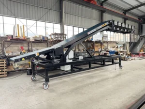 Read more about the article How YiFan Conveyor Truck Loading Conveyor Systems Boost Warehouse Efficiency by 60%