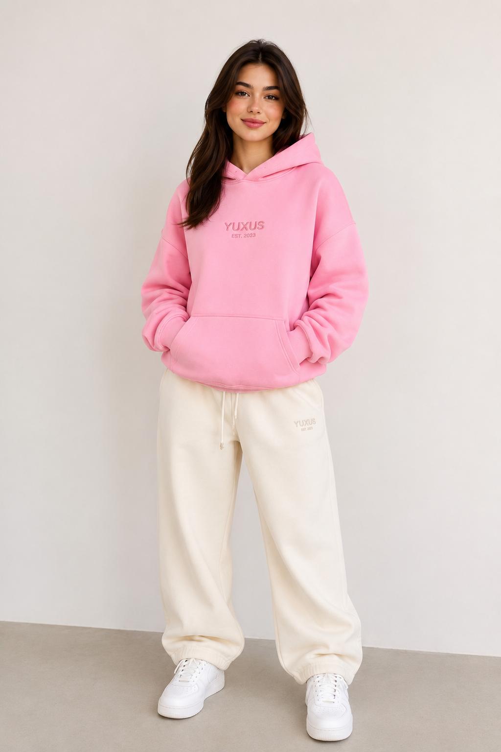 You are currently viewing Yuxus Hoodie: Estilo Urbano, Comodidad y Moda Streetwear en España
