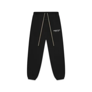 Read more about the article The Ultimate Guide to Essentials Pants: Sizing, Quality, and Styling