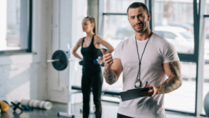 Read more about the article How to Choose the Right Fitness Coach for Your Goals