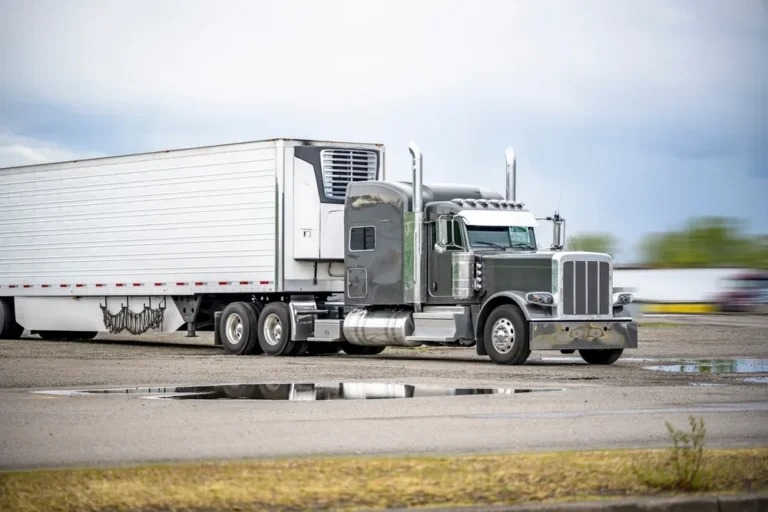 You are currently viewing Understanding Dry Van Loads in the Modern Freight Industry