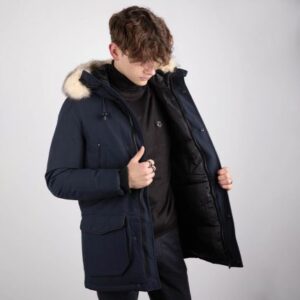 Read more about the article Paragoose: Redefining Modern Fashion with Premium Style and Timeless Appeal