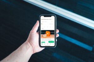 Read more about the article How AI Is Transforming Pickup and Delivery App Operations