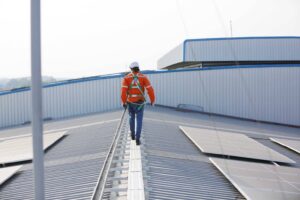 Read more about the article Rénovation énergétique outre-mer : Une Solution Durable pour des Bâtiments Plus Performants
