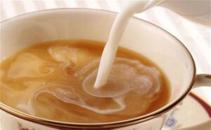 Read more about the article Everything You Need to Know About Tea Whitener and Milk
