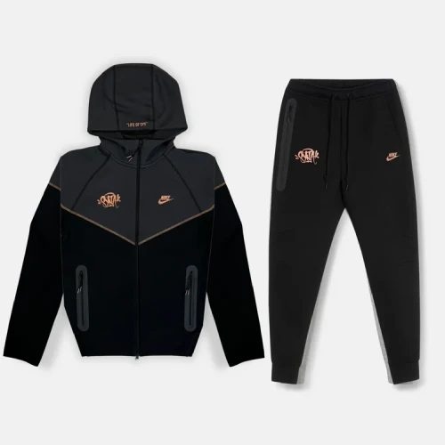 You are currently viewing Nike x Syna World Tech Fleece Tracksuit – Black / Bronze